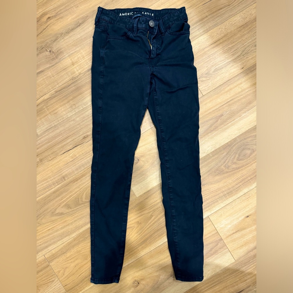 American Eagle high waisted navy Jegging size 0 regular